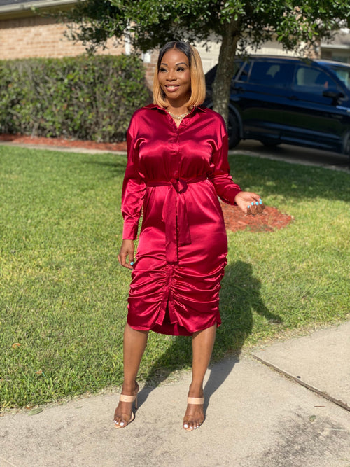 Stella Non-Stretch Long Sleeve Collar Neck Front Button Closure Midi Dress